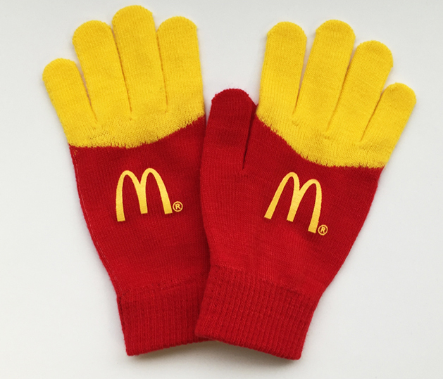https://moroch.com/wp-content/uploads/2015/02/fry_gloves.jpg